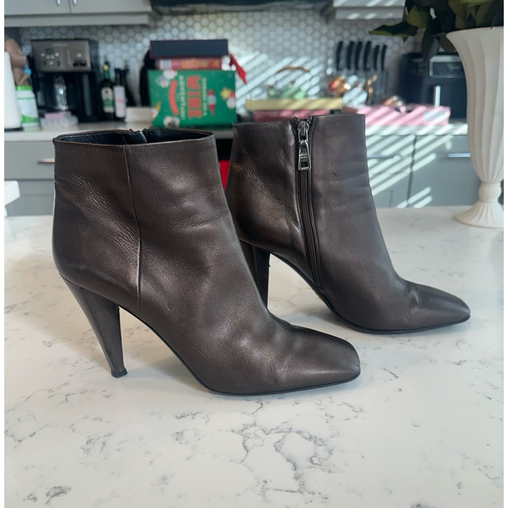 Prada Leather Ankle Boots in Metallic Brown - Size 41 1/2 - Picture 1 of 14
